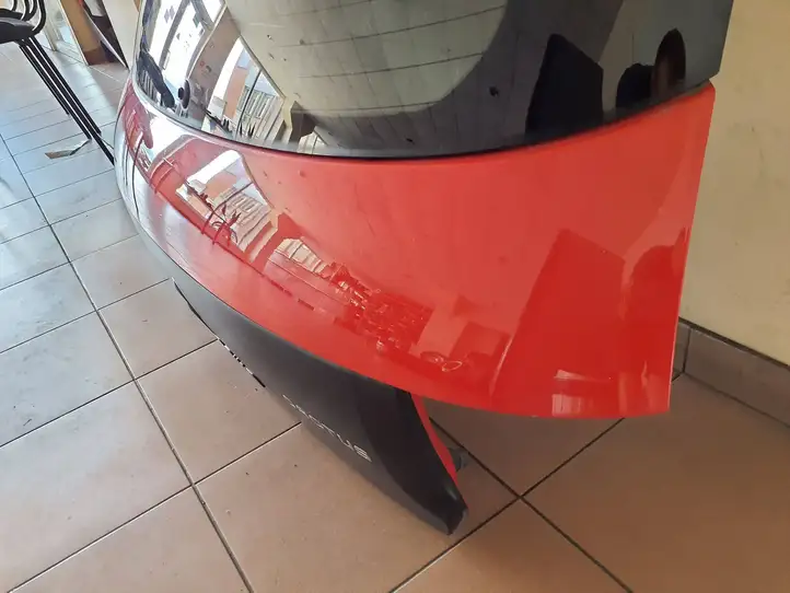 Citroen C4 Cactus (2017 - ) Крышка багажника — фото 4