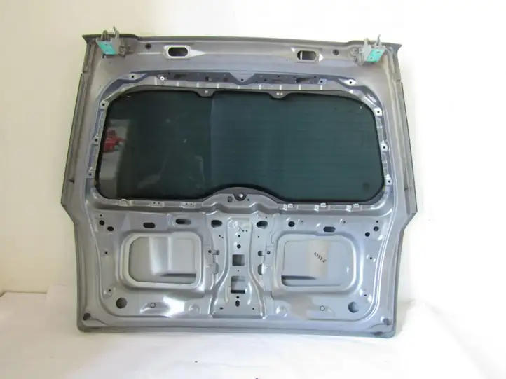 Land Rover Freelander 2 - LR2 (2010 - 2012) Крышка багажника — фото 4