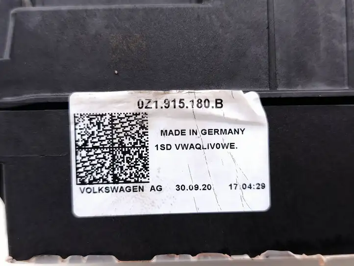 Volkswagen ID.3 (2019 - ) 01z915180B Блок управления аккумулятором — фото 3