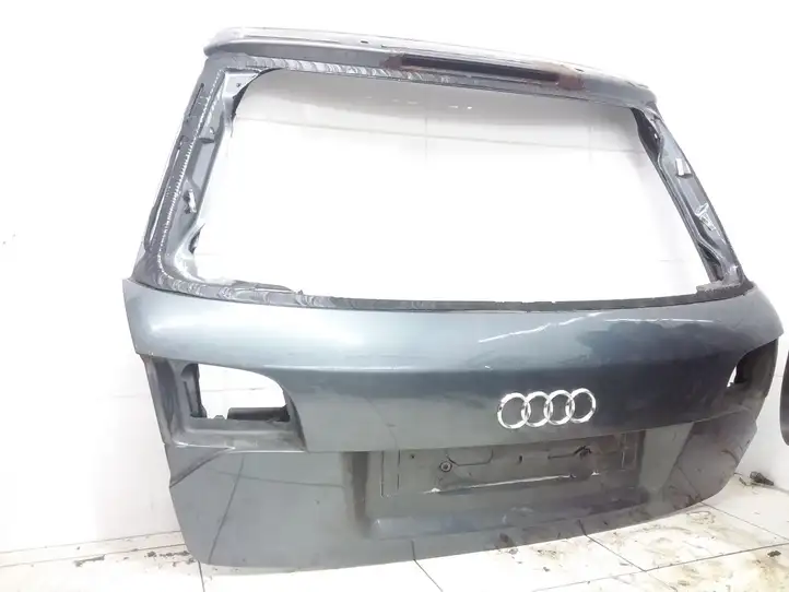 Audi A4 S4 B7 8E 8H (2004 - 2009) Крышка багажника — фото 1