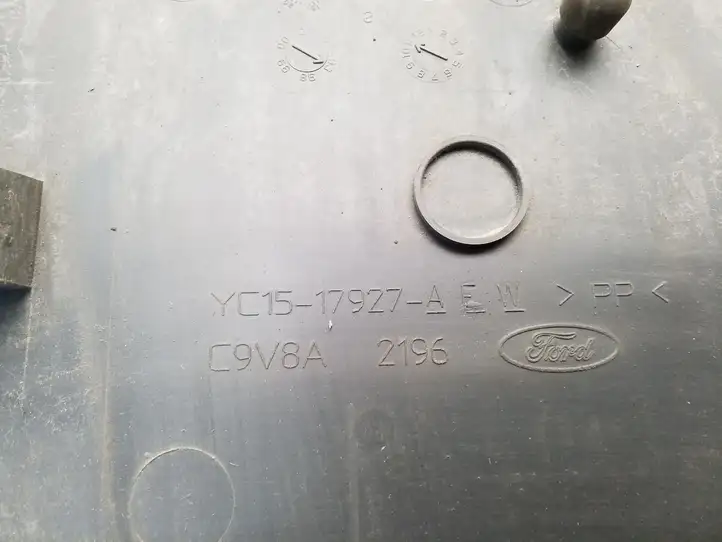 Ford Transit (2006 - 2013) YC1517927A Угловая часть заднего бампера — фото 3