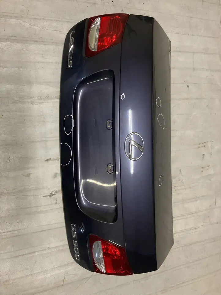 Lexus GS 300 350 430 450h (2004 - 2007) Крышка багажника — фото 1