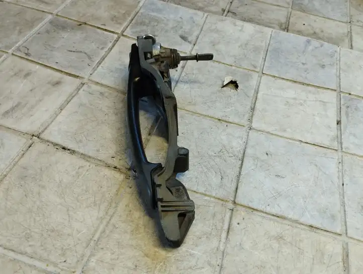 Volkswagen Fox (2005 - 2009) 3B0837885 Наружная ручка двери — фото 3