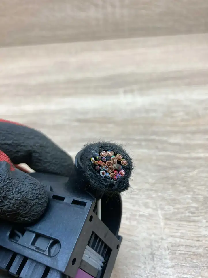Audi A8 S8 D2 4D (1999 - 2002) 4E0906379 Провода свечей зажигания — фото 4