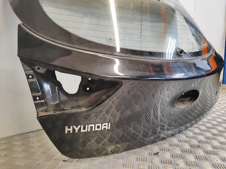 Hyundai i30 (2012 - 2015) Крышка багажника — фото 2