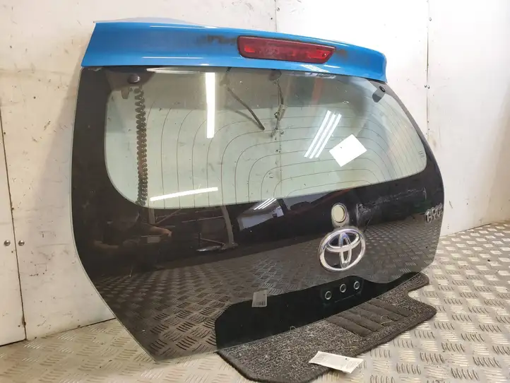 Toyota Aygo AB40 (2014 - 2018) Крышка багажника — фото 2