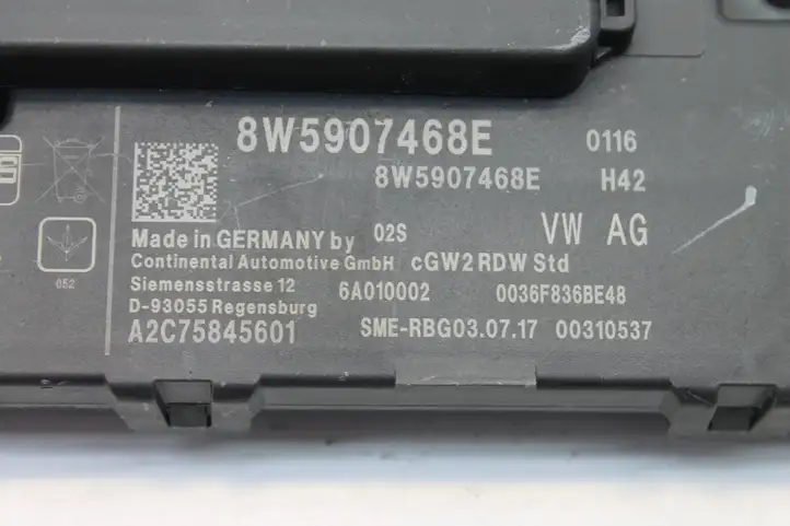 Audi A4 S4 B9 (2015 - 2019) 8W5907468E Модуль Gateway — фото 4