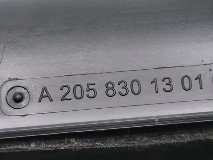 Mercedes-Benz EQC (2018 - ) A2058301301 Вентиляционная решетка кузова — фото 4