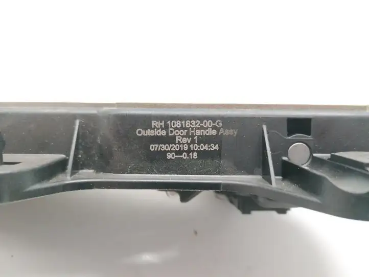 Tesla Model 3 (2017 - 2023) 1081832-00-G Наружная ручка двери — фото 3