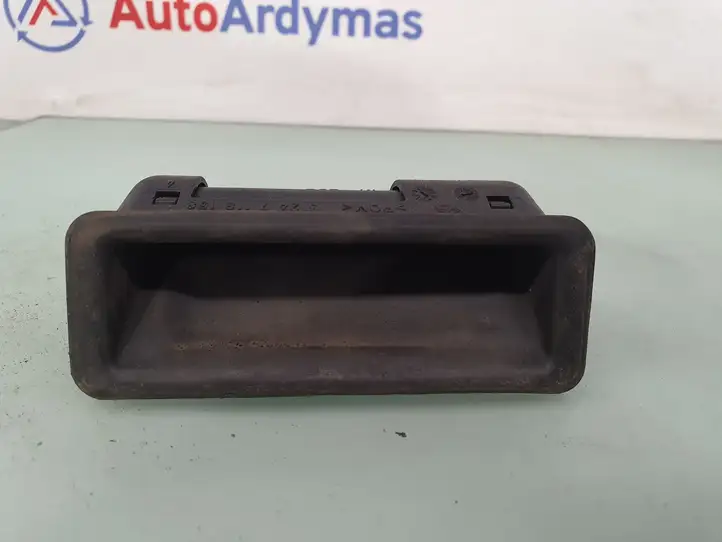 BMW 3 E90 E91 (2005 - 2012) 51247118158 Ручка крышки багажника — фото 1