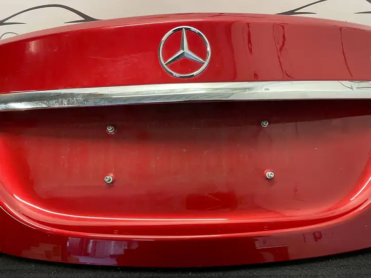 Mercedes-Benz C W205 (2014 - 2021) Крышка багажника — фото 6