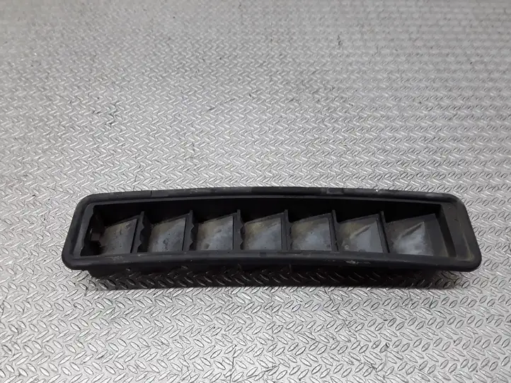 Jeep Grand Cherokee (WJ) (1998 - 2004) 55136279AF Вентиляционная решетка кузова — фото 1