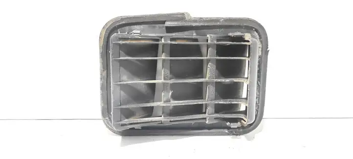 Toyota Corolla E120 E130 (2004 - 2007) 6294016060 Вентиляционная решетка кузова — фото 4