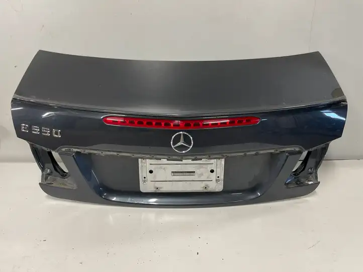 Mercedes-Benz E C207 W207 (2009 - 2017) Крышка багажника — фото 1