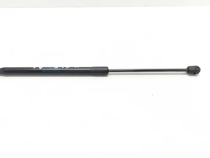 Volkswagen Golf Plus (2008 - 2014) 5M0827550A Амортизатор крышки багажника — фото 1