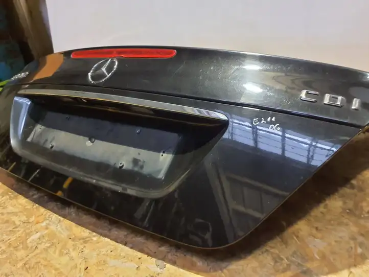 Mercedes-Benz E W211 (2002 - 2009) Крышка багажника — фото 3