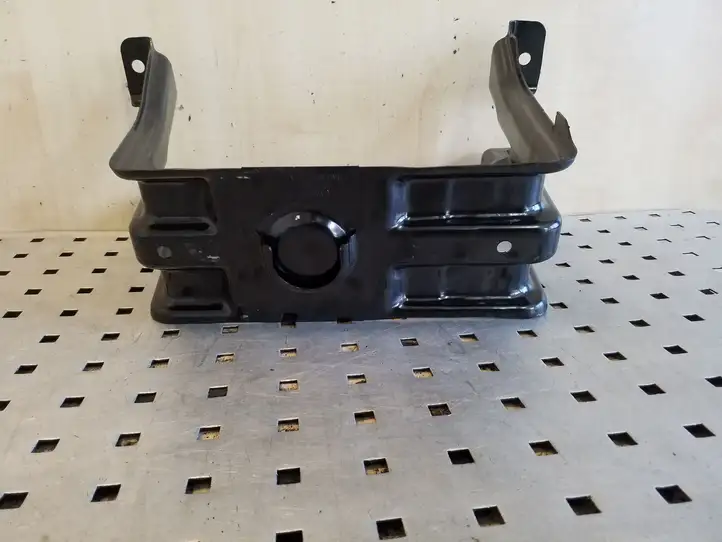 Audi A5 8T 8F (2011 - 2016) 8K0802715A Кронштейн запасного колеса — фото 6