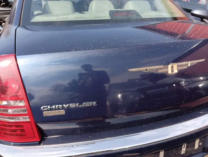 Chrysler 300 - 300C (2005 - 2011) Крышка багажника — фото 3