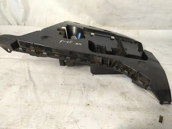 BMW 5 F10 F11 (2009 - 2016) 7184768 Кронштейн угловой части бампера — фото 4