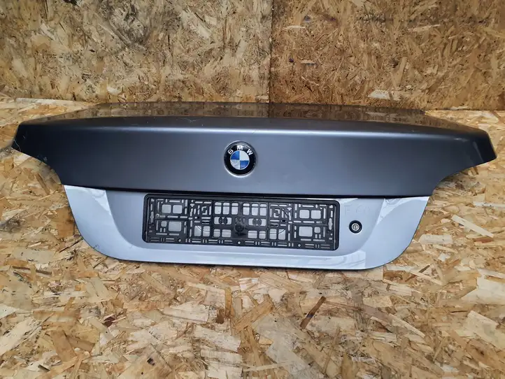 BMW 5 E60 E61 (2004 - 2010) Крышка багажника — фото 1