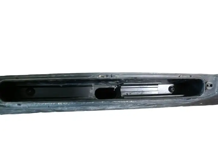 Ford Focus (2005 - 2008) 4M51A44210AK Спойлер заднего стекла — фото 2