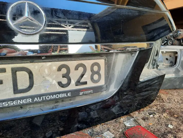Mercedes-Benz E W212 (2009 - 2016) A2127400010 Крышка багажника — фото 4