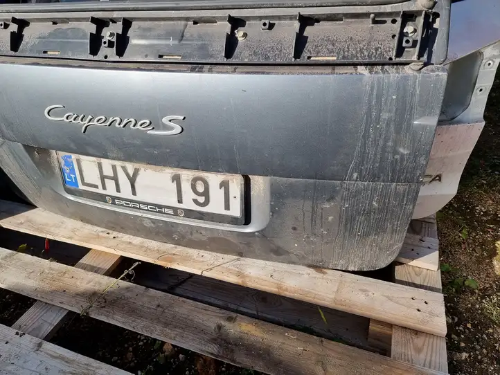 Porsche Cayenne (9PA) (2002 - 2010) Крышка багажника — фото 2