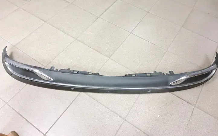 Mercedes-Benz C W205 (2014 - 2021) A2058858600 Нижняя часть переднего бампера — фото 1