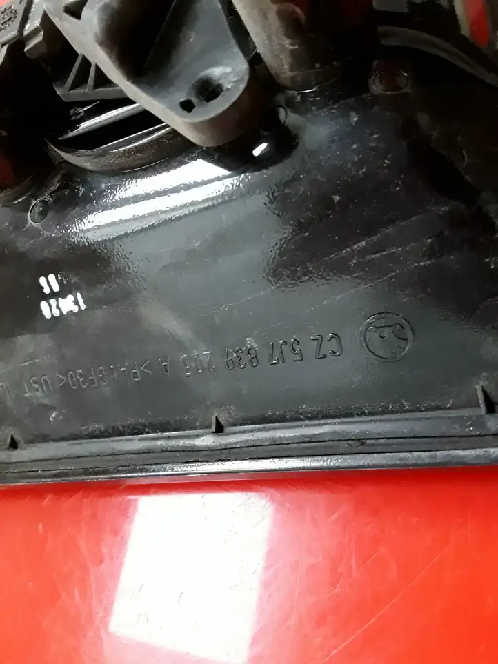 Skoda Roomster (5J) (2006 - 2010) 5J7839205A Ручка крышки багажника — фото 4