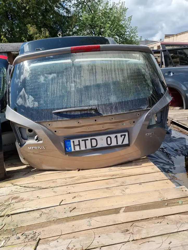 Opel Meriva B (2010 - 2014) Крышка багажника — фото 3