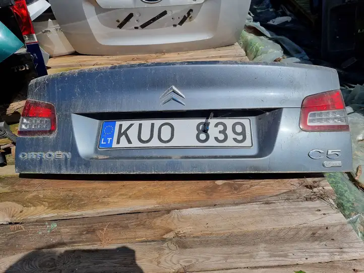 Citroen C5 (2008 - 2017) Крышка багажника — фото 3