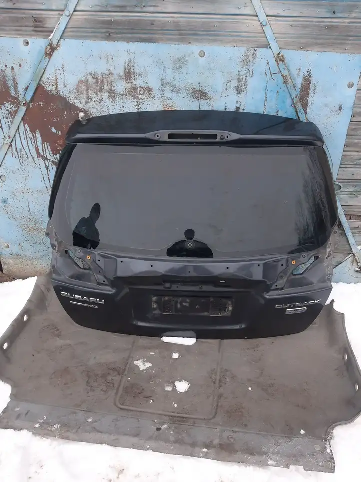 Subaru Outback (2009 - 2014) F3T Крышка багажника — фото 1