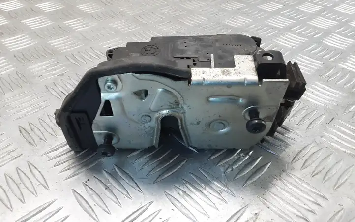 BMW 3 E90 E91 (2005 - 2012) 7060296 Замок задней двери — фото 5