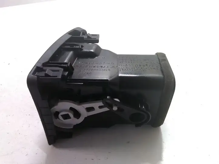 Toyota Corolla Verso E121 (2001 - 2004) 5565013020 Боковой воздушный дефлектор — фото 3