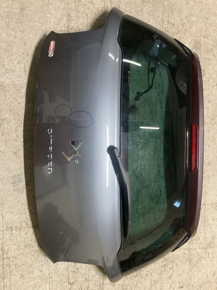 Citroen DS3 (2010 - 2016) Крышка багажника — фото 1