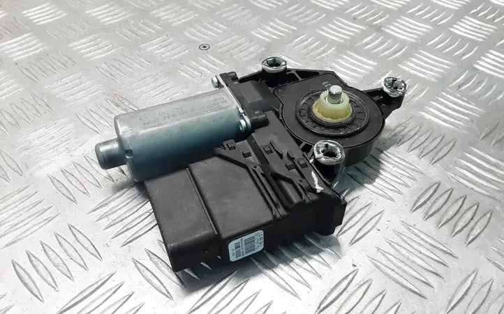 Volkswagen Golf Plus (2004 - 2008) 5M0839402C Стеклоподъемник задней двери — фото 1