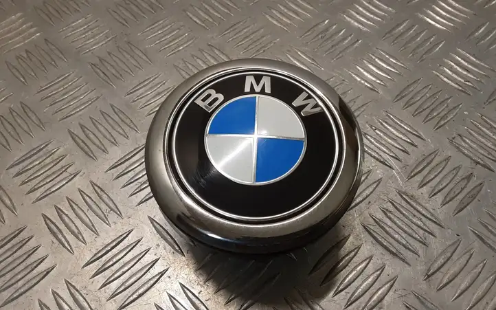 BMW 1 F20 F21 (2011 - 2019) 7270728 Ручка крышки багажника — фото 1