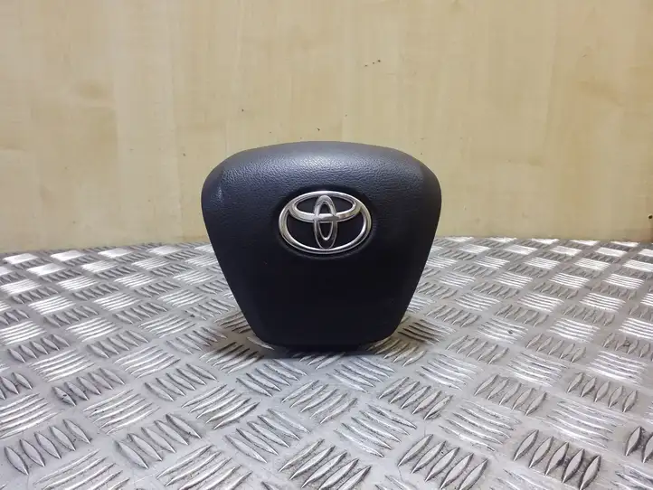 Toyota Avensis T270 (2009 - 2012) Подушка безопасности руля — фото 1