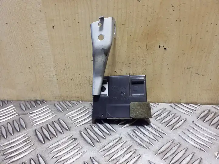 Toyota Avensis T270 (2009 - 2012) VP9BFF19A366FA Блок иммобилайзера — фото 3