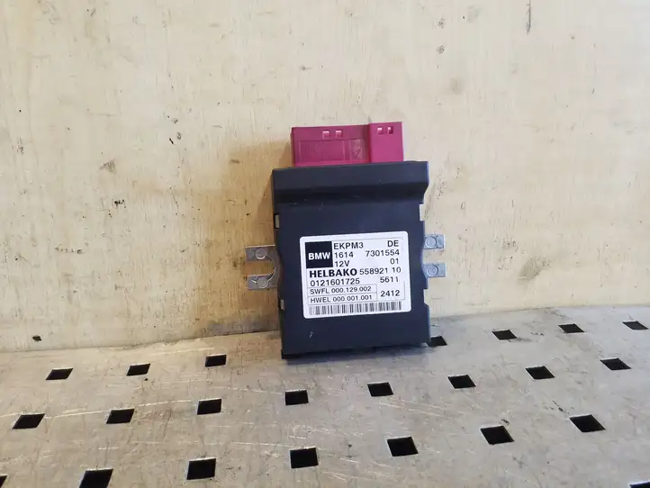 BMW 3 F30 F35 F31 (2012 - 2018) 7301554 Блок управления топливным насосом — фото 1