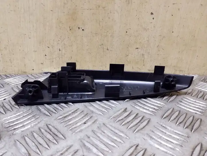 Subaru Outback (2009 - 2014) 94263AJ050 Накладка кнопки стеклоподъемника — фото 4