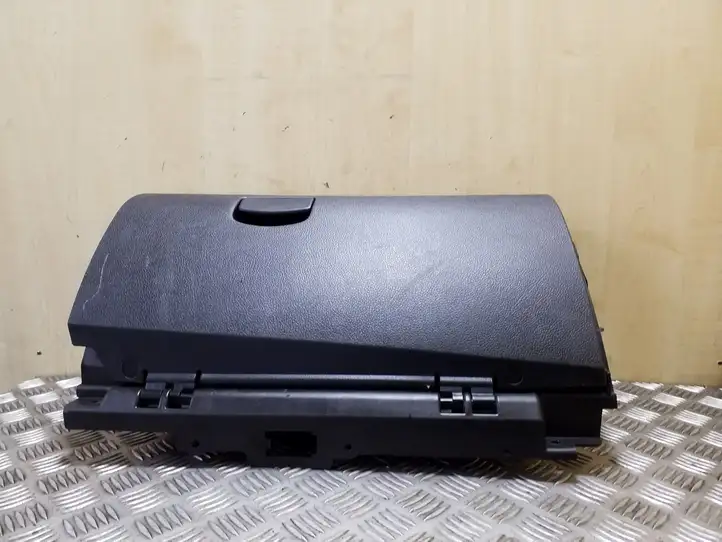 Subaru Outback (2009 - 2014) 66208AJ010 Бардачок в сборе — фото 1