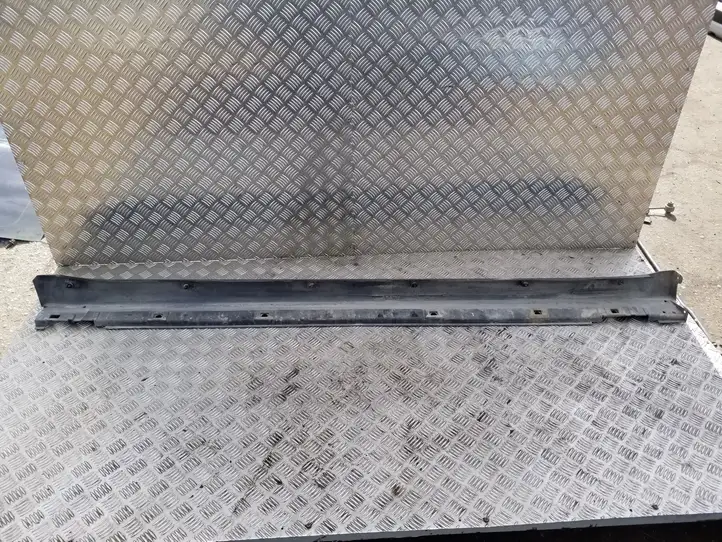Subaru Outback (2009 - 2014) Порог кузова — фото 4