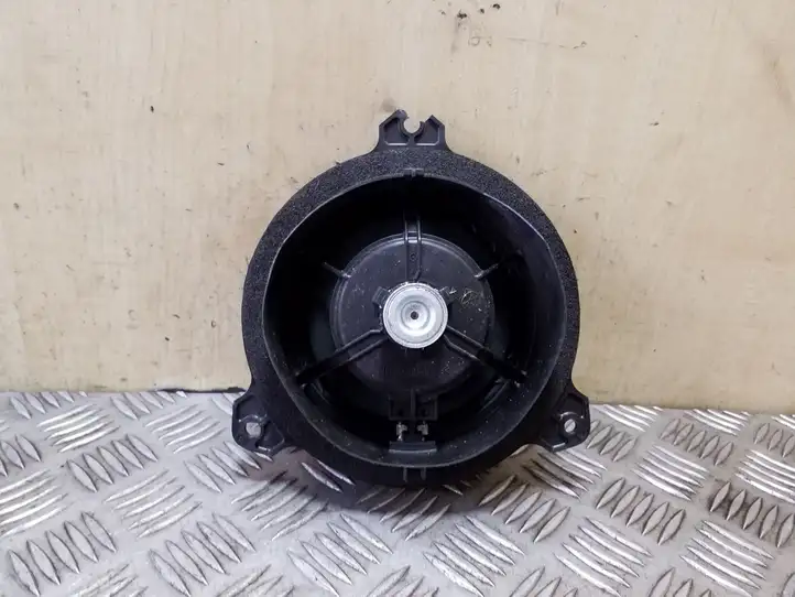 Toyota Yaris (2005 - 2009) 861600D190 Динамики задних дверей — фото 4
