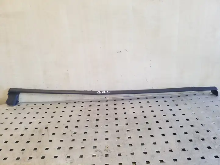 Seat Altea XL (2004 - 2015) 5P0839477 Накладка стекла задней двери — фото 1