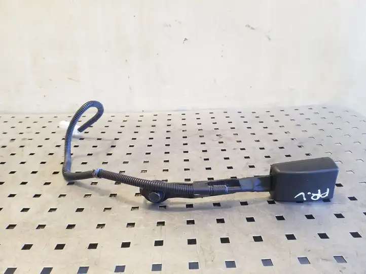 Hyundai i40 (2011 - ) 888303Z000 Замок переднего ремня — фото 2