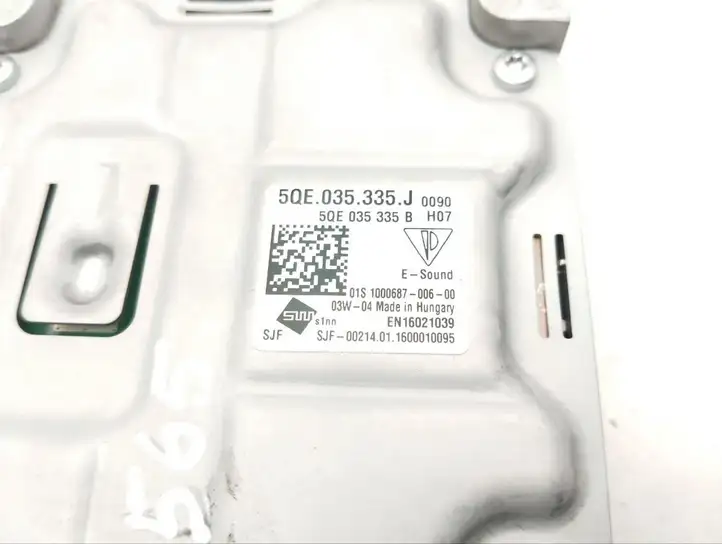 Porsche Cayenne (92A) (2011 - 2017) 5QE035335J Усилитель звука — фото 4