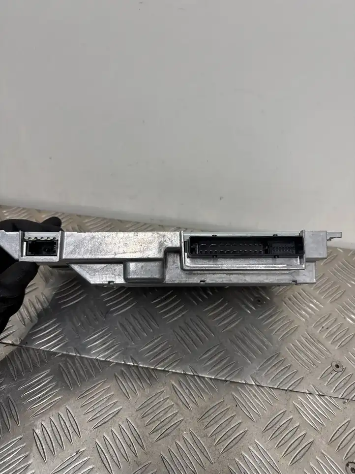 Audi A4 S4 B9 (2015 - 2019) 8W0035465 Усилитель звука — фото 4