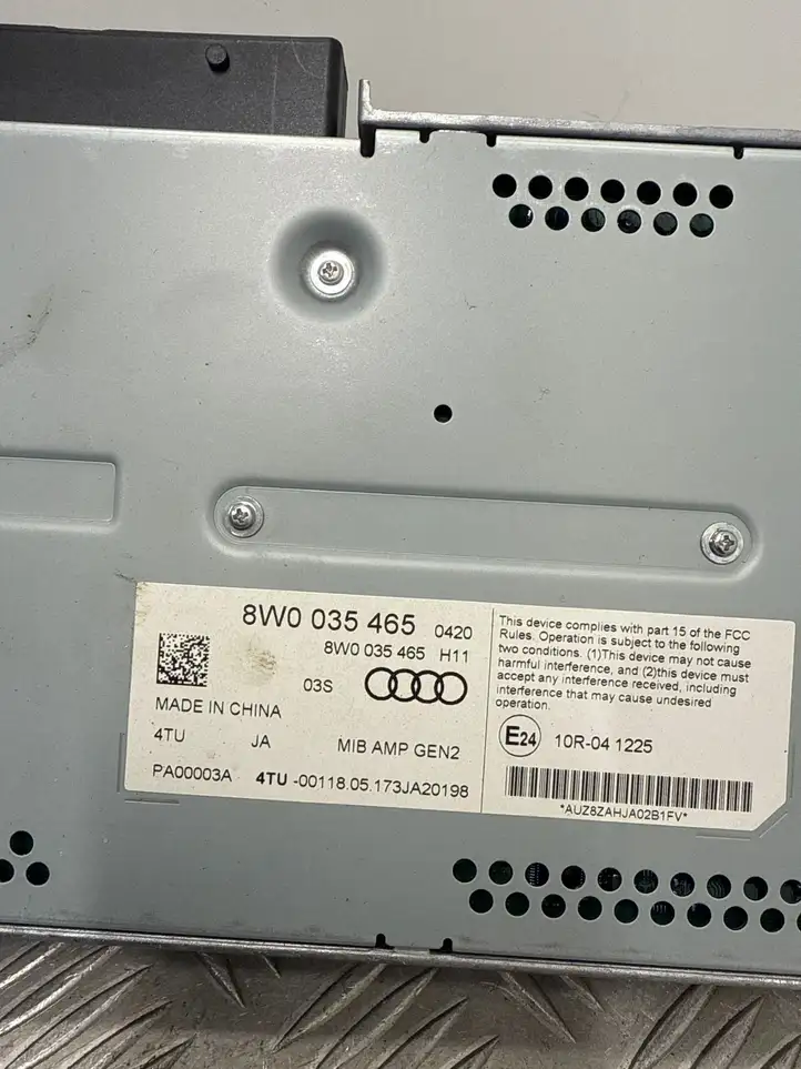 Audi A4 S4 B9 (2015 - 2019) 8W0035465 Усилитель звука — фото 8