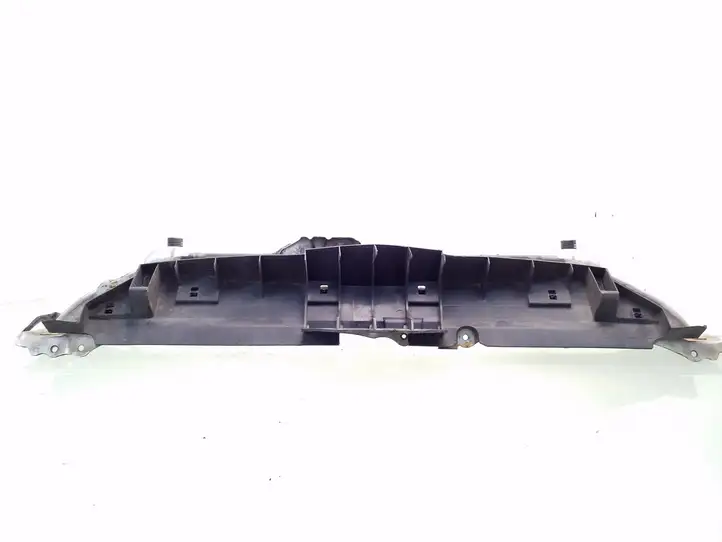 Toyota Yaris (2005 - 2009) Верхняя панель радиатора — фото 2